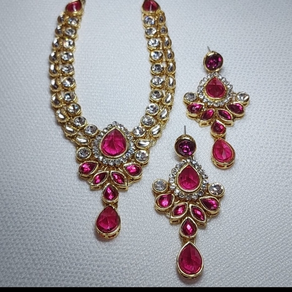 Gold Plated Hot Pink Choker Set with earrings - Picture 2 of 8